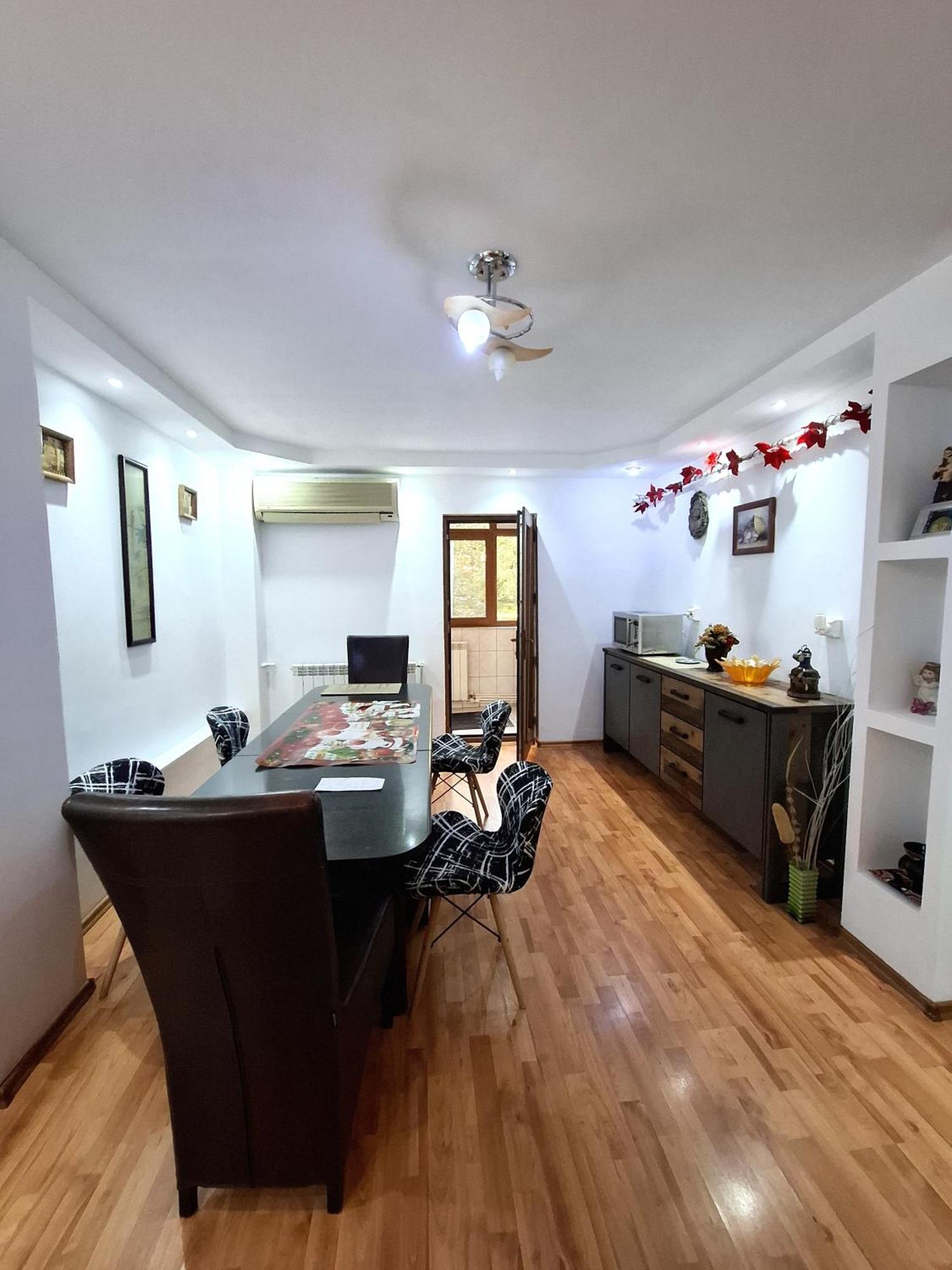 3-Room Delta Modern Residence Tulcea Esterno foto