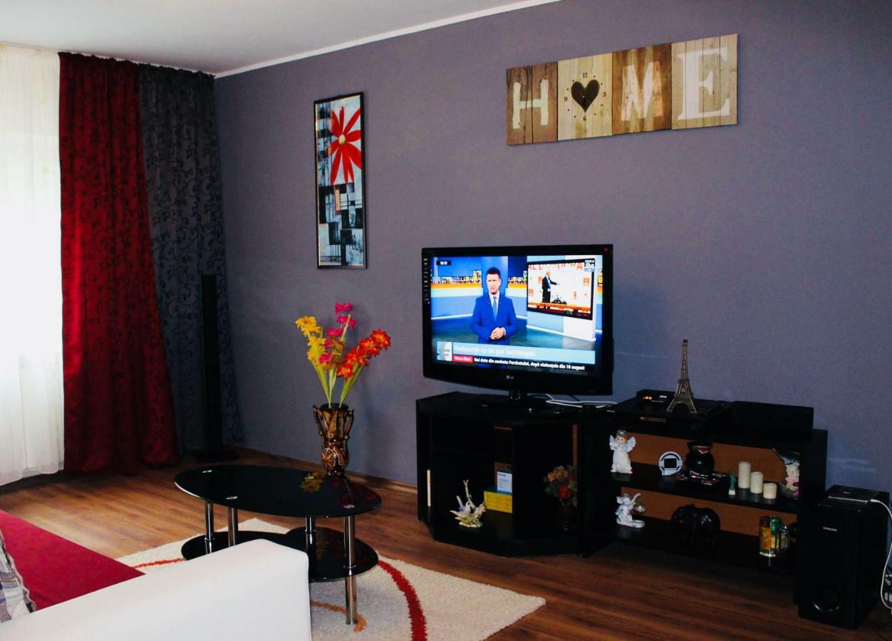 3-Room Delta Modern Residence Tulcea Esterno foto